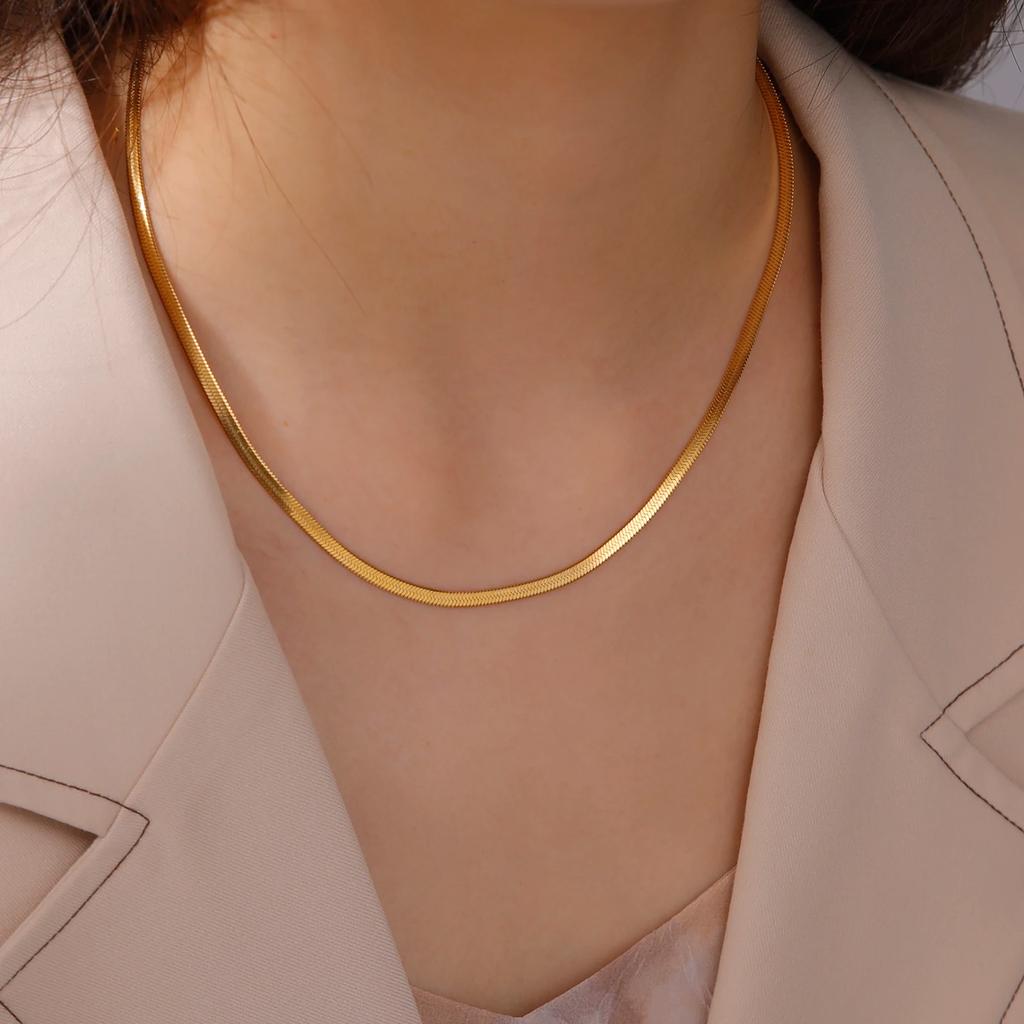 Skyrim Stainless Steel Gold Color Chain Necklace Women Minimalist Cuban Paperclip Twisted Snake Chain Fashion Jewelry Wholesale