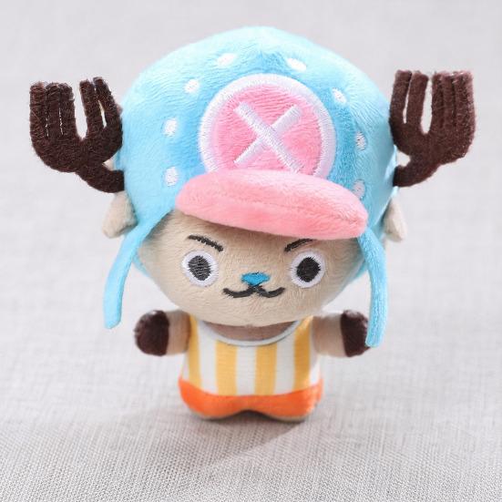 Yousheng Cute Anime Character Plush Keychain, Soft Cartoon Reindeer Stuffed Animal Pendant, Straw Hat Crew Inspired Key Ring for Bag Backpack, Gift