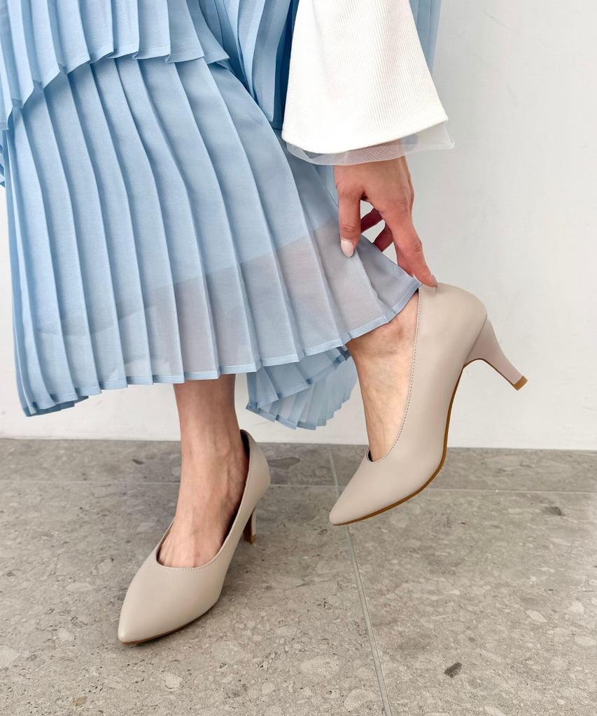 Pumps with 7cm cushioned pointed comfortable to walk available in large and small suitable for business heel, sole, toe, in, black, sizes, wear.