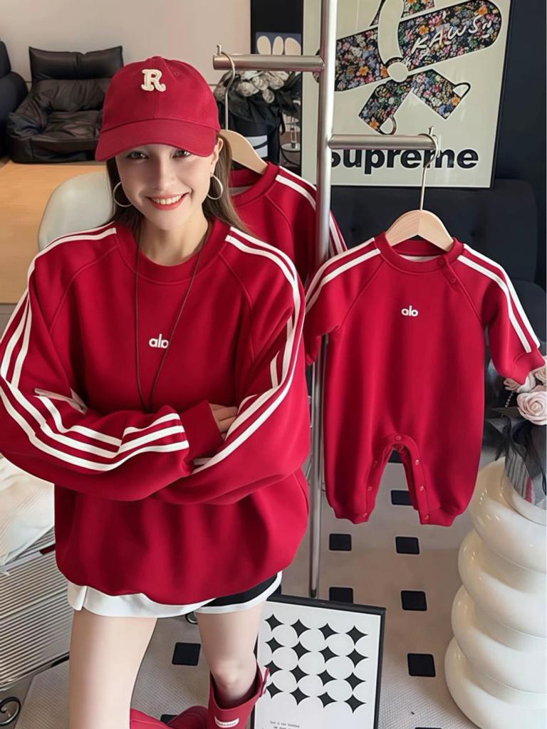 Stylish Parent-Child Red Sweatshirts - Family Matching Outfits for Three or Four, Perfect for Chinese New Year
