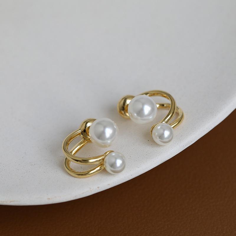 2023 Hot Design S925 Sterling Silver Pearl Stud Earrings - Two-Way Wear, Fashionable & Elegant