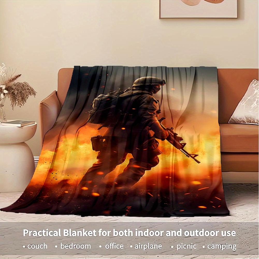 

1pc Soldier,Battlefield,Firefight Digital Print Flannel Blanket - Contemporary Style, Suitable for All Seasons, Perfect for Home, Travel, or 150x180cm