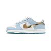 Новые кроссовки Kids X Sean Cliver SB Dunk Low 'Holiday Special' DJ2519-400