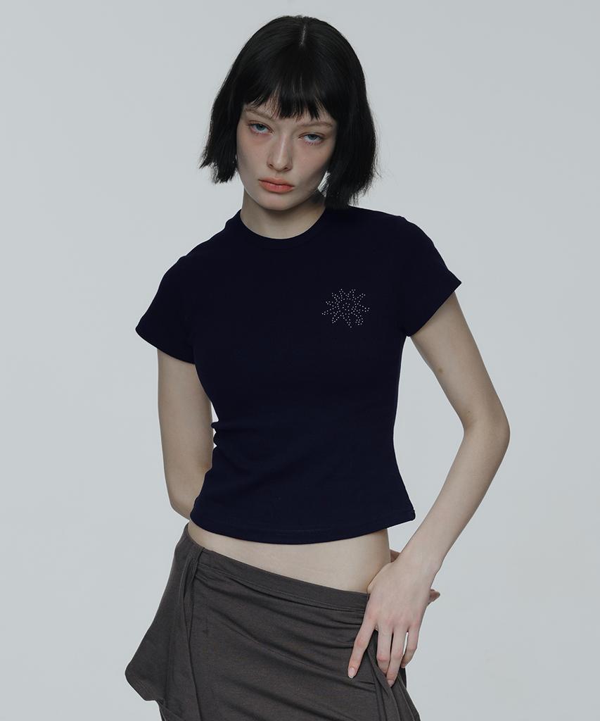 Lomaentinueo Sunrise Slim-Fit Cropped Cotton T-Shirt (Navy)
