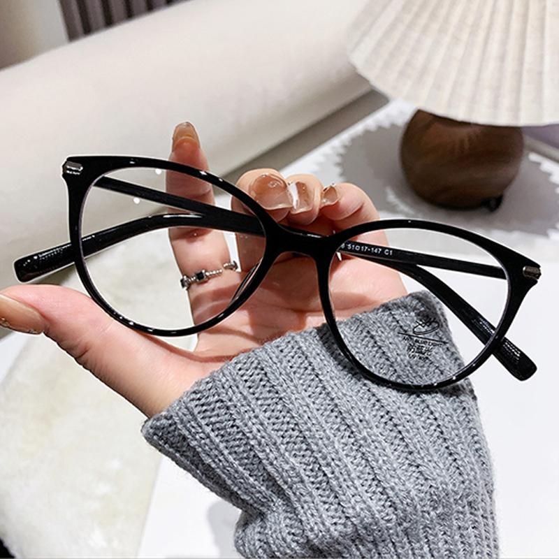 Simple And Lightweight, Fashionable Cat-shaped Eyeglass Frames, Suitable For All Occasions And With Anti-blue Light Function8024