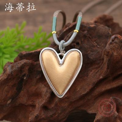 Nieuwe goud geborstelde liefde gevlochten touw lange hanger modieuze en eenvoudige dames veelzijdige hartvormige lange ketting