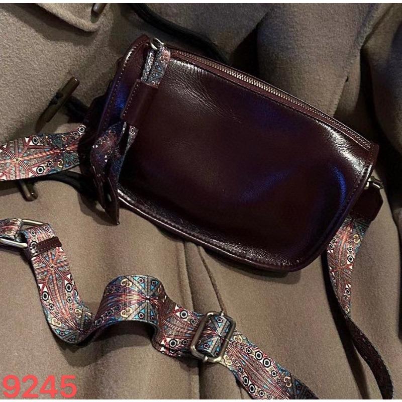 Head Cowhide Pillow Bag Leather Bag Wide Strap Crossbody Bag Vintage Leather Ladies Shoulder Bag