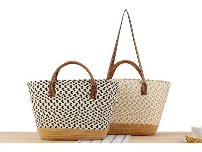 Bohemian Handmade Woven Shoulder Bag - Large Capacity, Casual Minimalist Style for Seaside Vacations and Everyday Use.