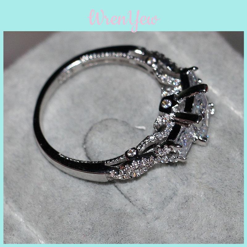 Exquisite Luxury Square Ring With White Gold Plated Rhinestones For Elegant Women