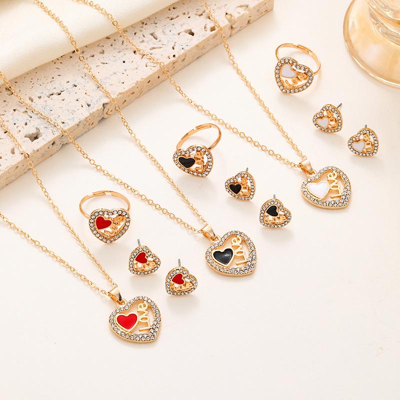 ins Love Jewelry Set Fashion Diamond LOVE Letter Peach Heart Necklace Earrings Ring 3-piece Set