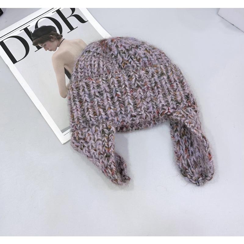 New snowflake point flanged wool hat women's autumn and winter warm knitted hat vertical strip bag head cold hat tide