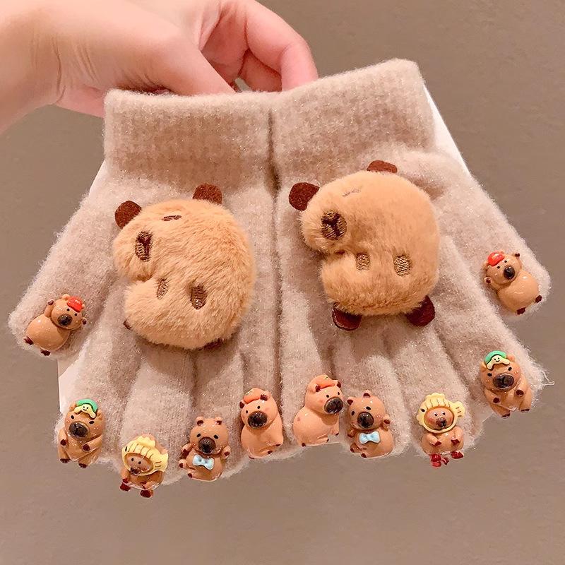 Plush Children's Five-Finger Gloves with Cute Animal Characters for Autumn and Winter
