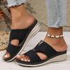 Fashion Summer Lightweight Wedges Slippers Women Metal Decor Plus Size 36-43 Beach Sandals Woman Comfortable Printed Platform Sandles