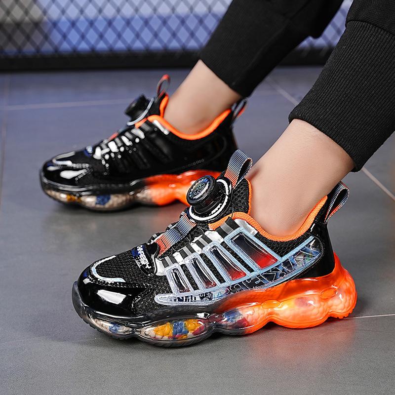 

Дитячі спортивні туфлі з поворотним регулятором, весна та осінь 2025, нова сітчаста дихаюча дитяча спортивна взуття, студентські кросівки для бігу для дітей середнього та молодшого шкільного віку 37