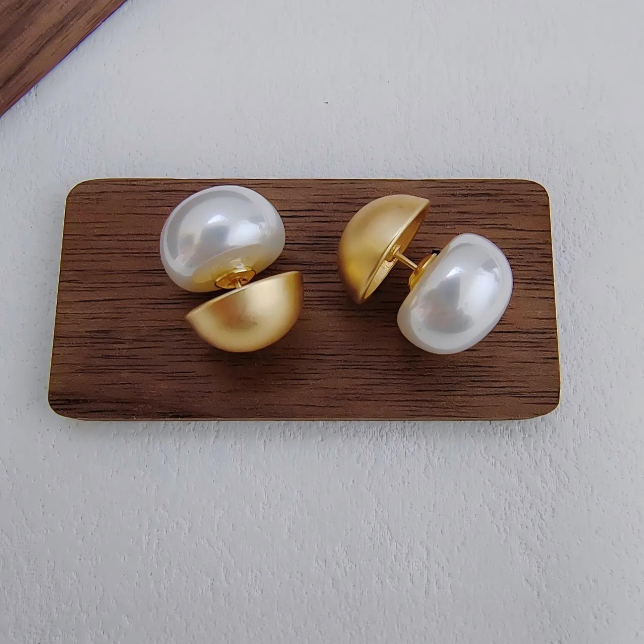 

[Golden Beads] Women S White French Japanese And Korean Earrings Girl Jewelry Factory