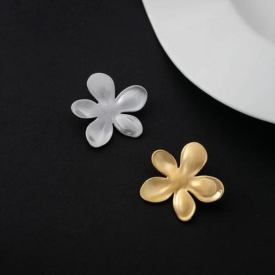 Exaggerated Petal Brooch, Personalized Simple Commuter Style Flower Clothes Accessories Brooch