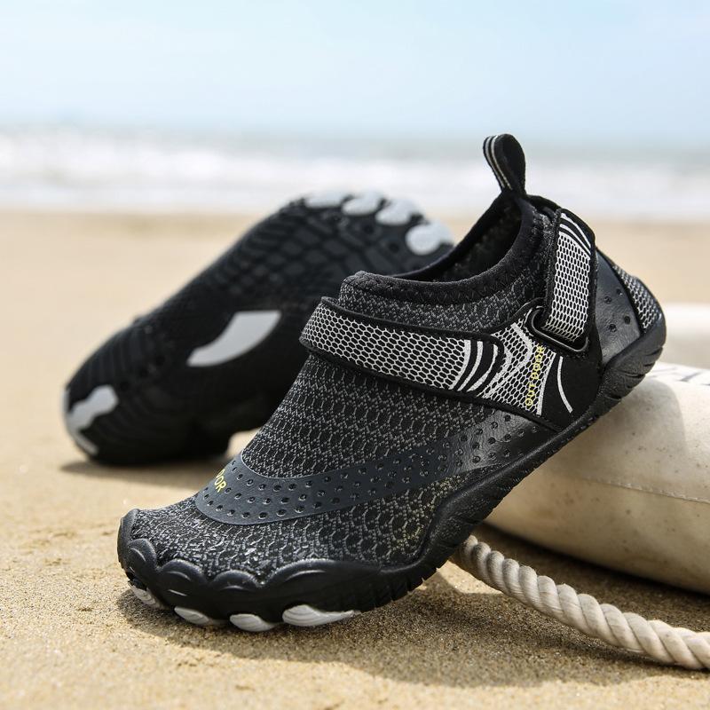 Outdoor shoes soft-soled children's wading shoes parent-child beach shoes non-slip creek floating shoes swimming barefoot shoes