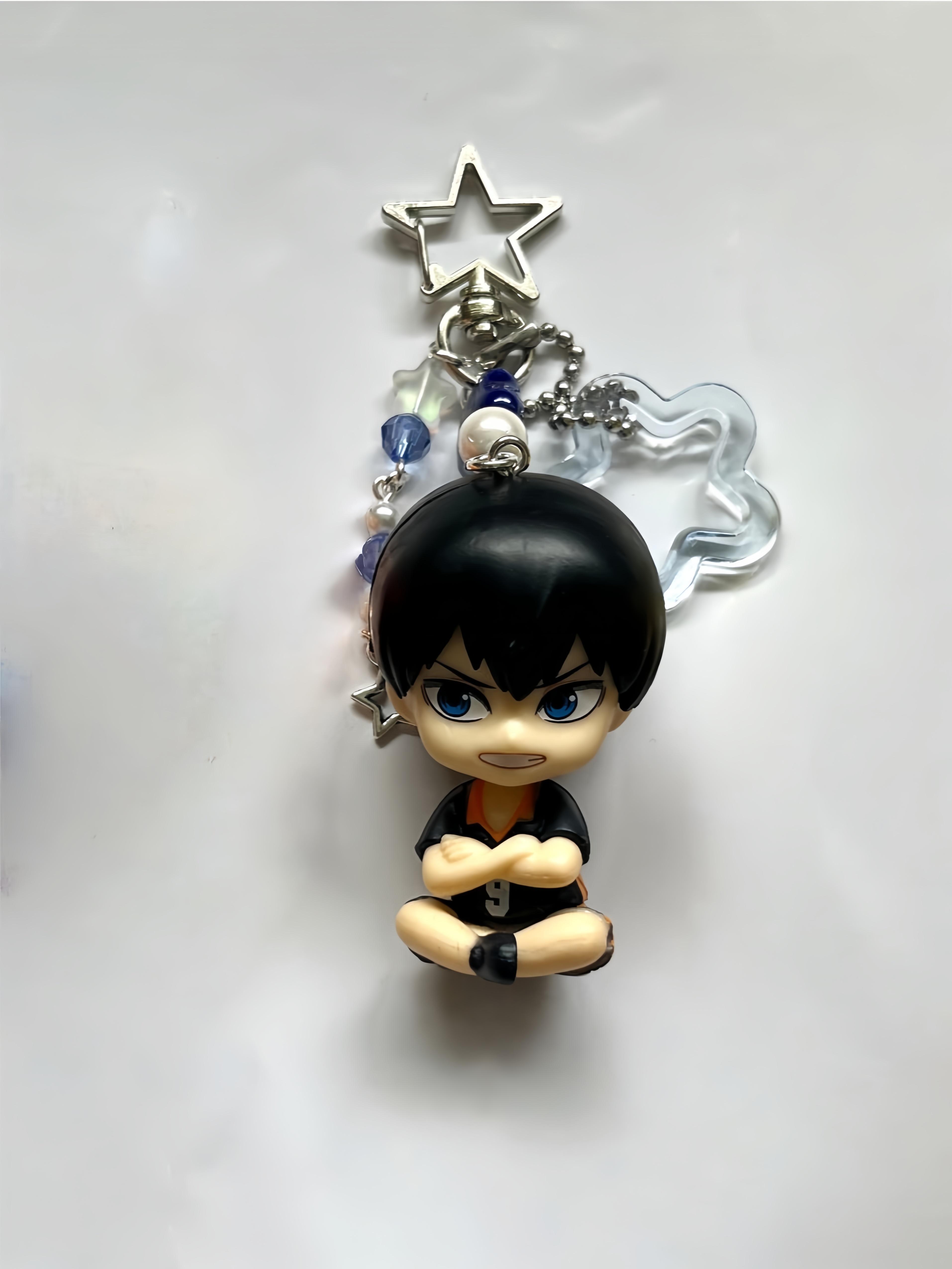 Karasuno High School Volleybalclub Zittende Charms, Handgemaakte Accessoires, Unieke Anime Verzamelingen, Perfect Cadeau voor Fans
