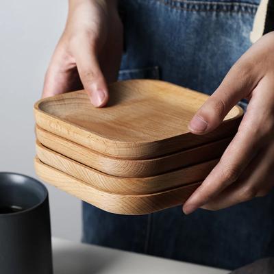 4 Stück Kleine Quadratische Holzplatten Snack Dessertteller Vorspeisen Serviertablett Mini Speiseteller Serviergeschirr Holzuntersetzer Geschirr