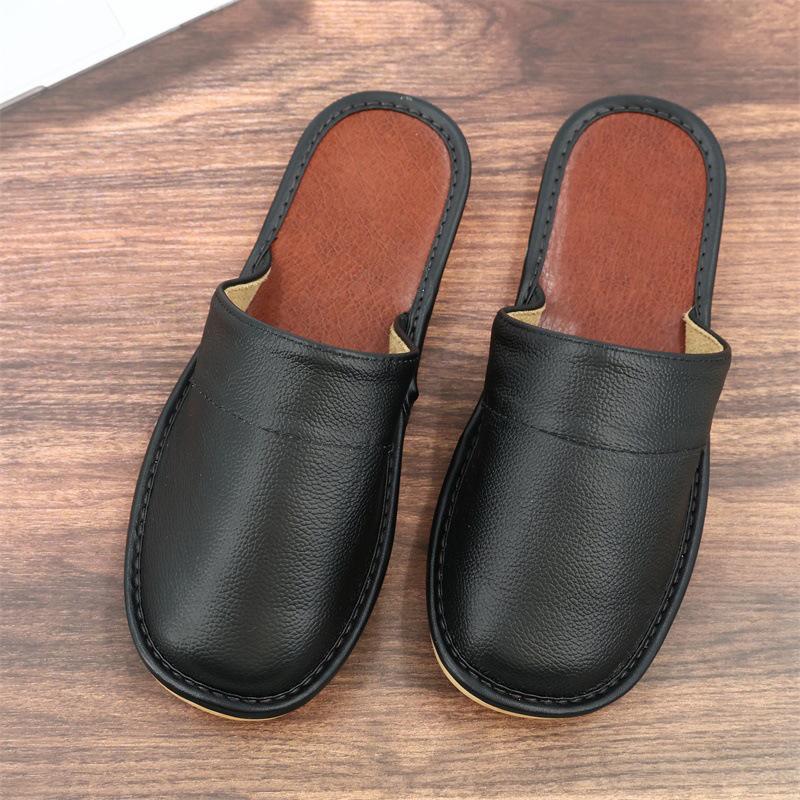 Closed-Toe Cowhide Slippers with Thickened Non-Slip Sole for All Seasons