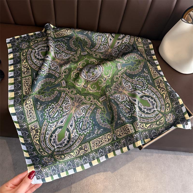 2026 New Cashew Print Bandana Square Scarf Luxury Soft Satin Stylish Versatile Neck Scarf For Women Hairbands Headscarf