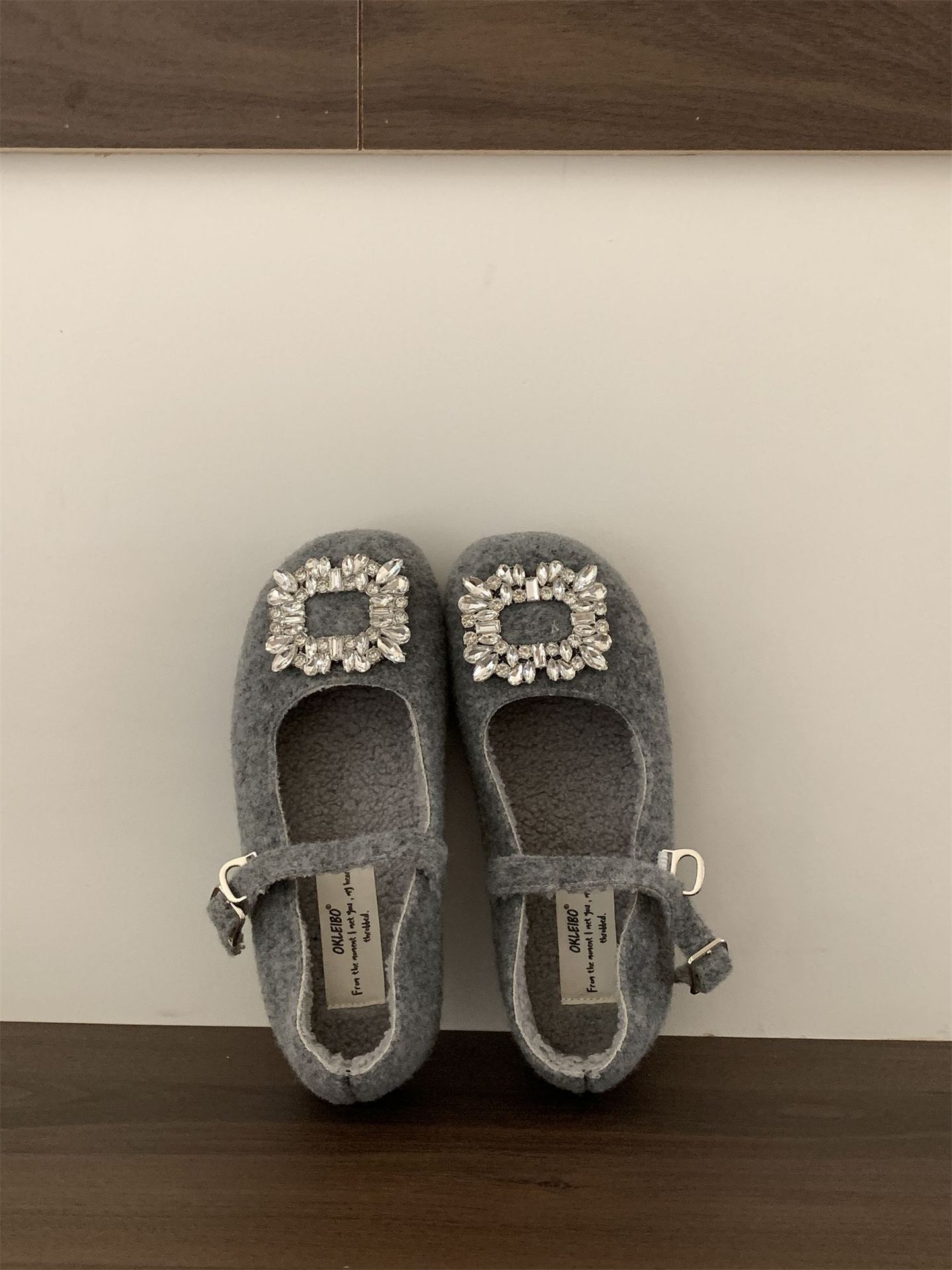 

French retro flat-bottomed rhinestone single shoes women s spring new Korean version temperament late evening breeze fairy low-heeled Mary Jane shoes 39 світло-сірого кольору