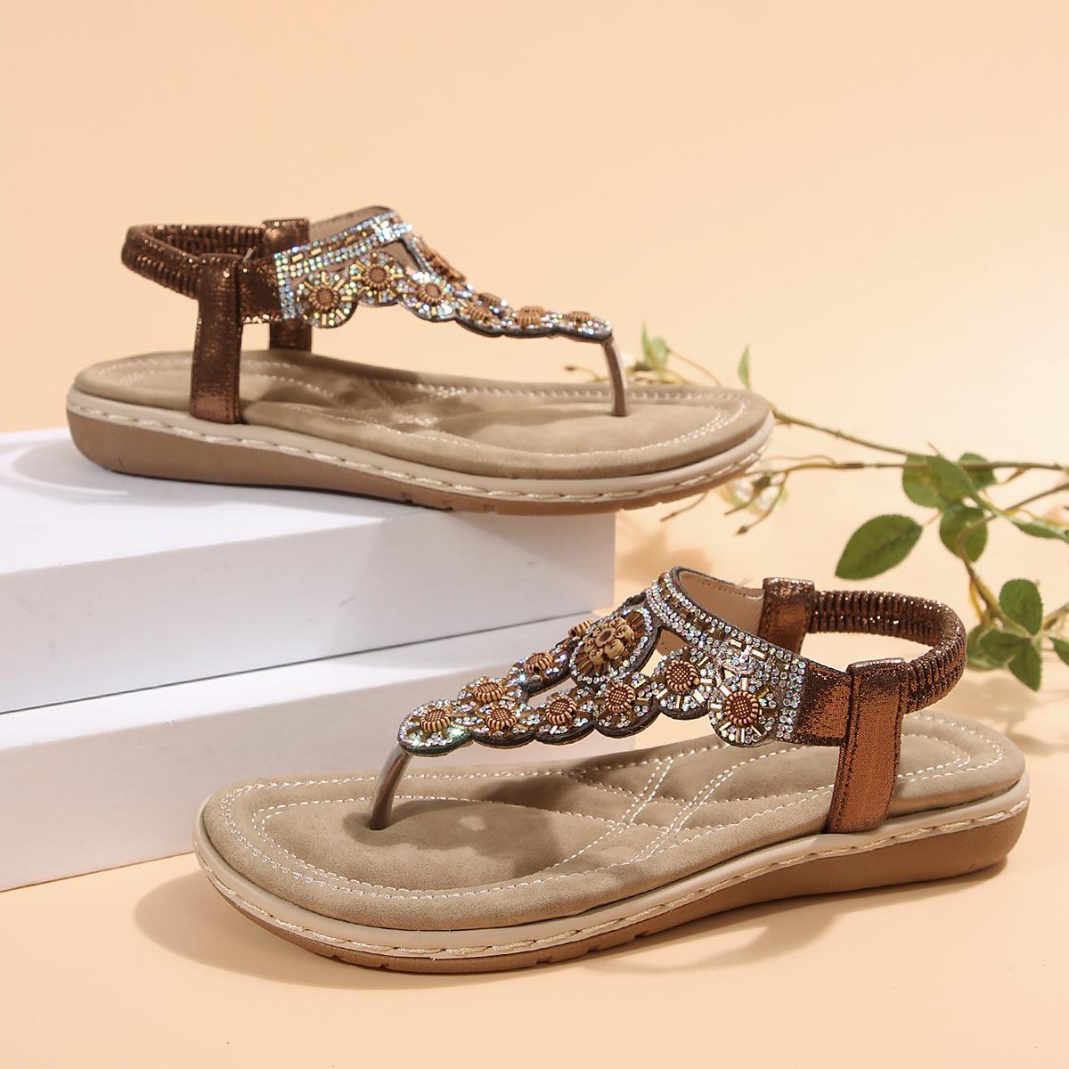 

Босоножки женские весна новые большого размера плоские сандалии цветок стразы сандалии с перемычкой между пальцев пляжная обувь 43