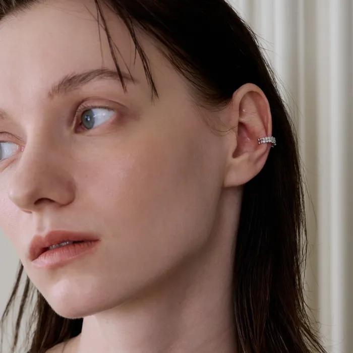 14k Glitz ear cuff