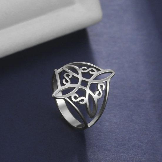 Ladies Ring Geometric Electroplating Hollowed Pattern Bright Luster Smooth Surface Dress Up Jewelry Witch Knot Stainless Steel Ring for Daily Wear