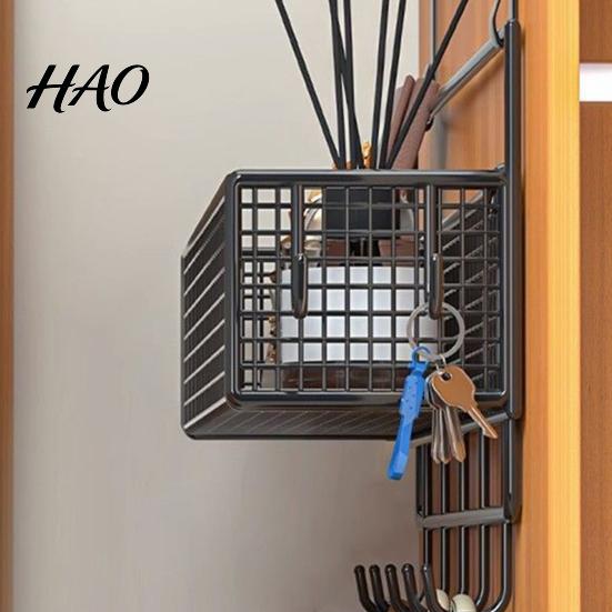 Étagère de rangement suspendue pour chambre à coucher Organisateur de porte avec crochets Construction robuste Conception de cintre en maille Facile à assembler Panier détachable à l'arrière