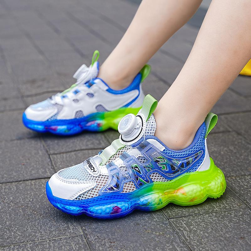 

Кроссовки для девочек с вращающимися кнопками, весна и осень 2025 года, новые сетчатые дышащие детские спортивные туфли для детей среднего и маленького размера, кроссовки для бега для школьников 32