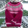 Women's Round Neck Colour Blocked Loose Fit Fashion Pullover Knitwear Luxurious Relaxed-fit Slimming and Versatile Top