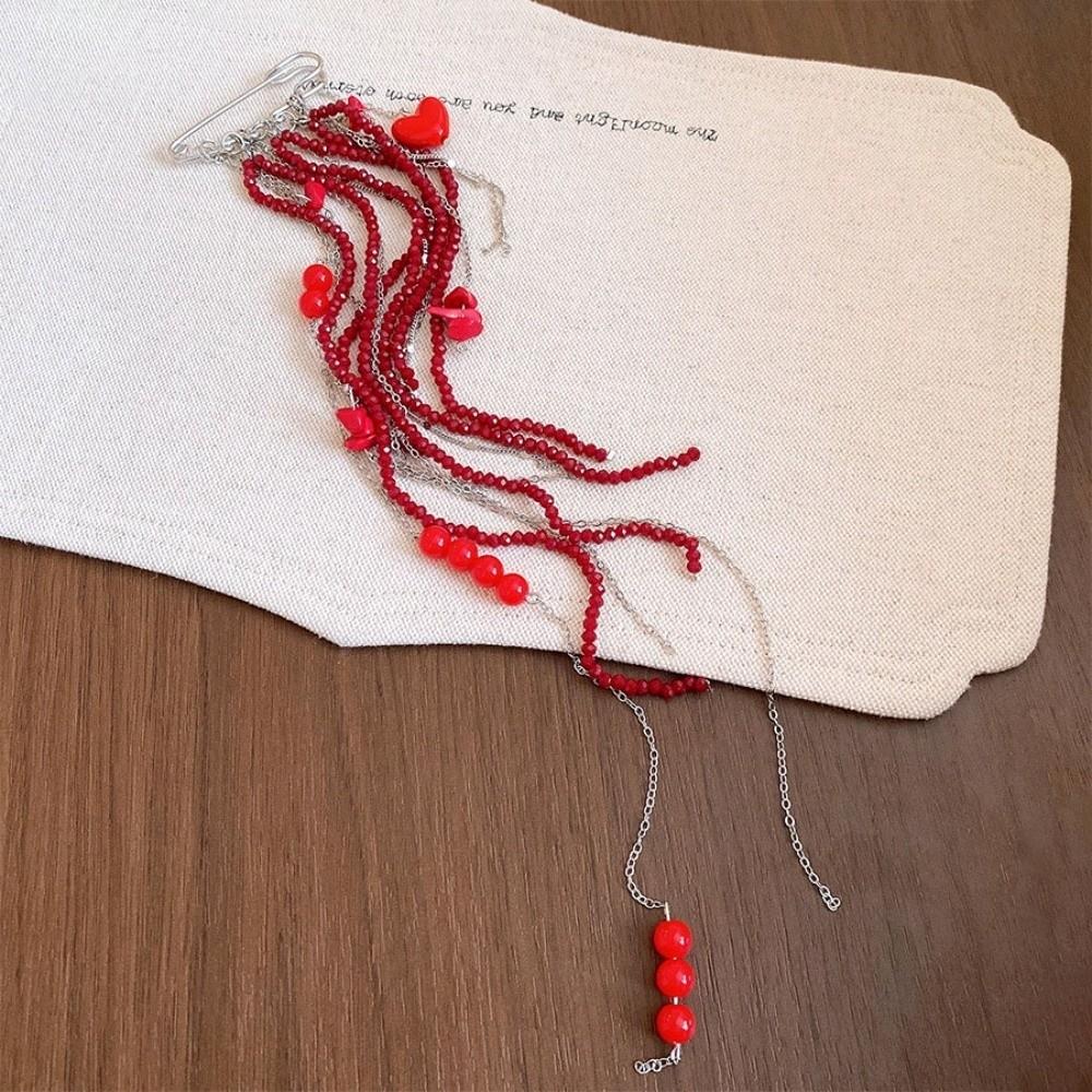 Light Luxury Style Heart Beaded Tassel Brooch Red Love Heart Tassel Ornaments Theatre