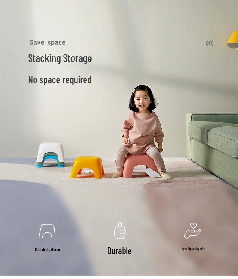 Rutschfester, robuster 4-beiniger Kunststoffhocker für Kinder für Badezimmer und zum Schuwechseln