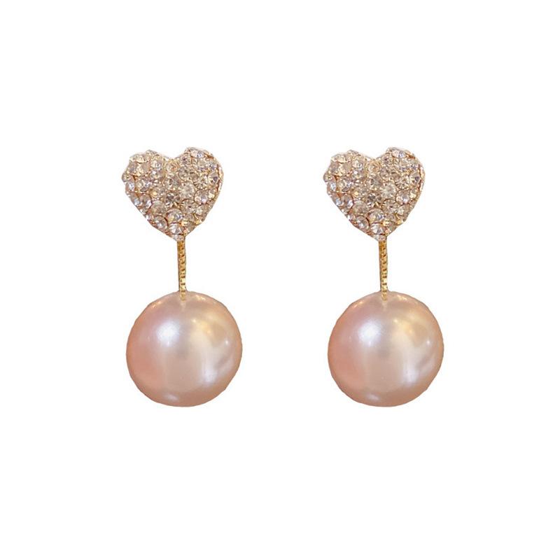 High End Heart-shaped Earrings with A Niche Temperament