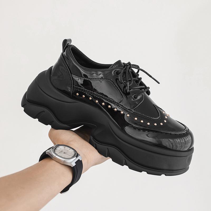 Fashion Thick Bottom casual loafers Men Shiny Leather Shoes Fashion Wedding Party Shoes Fashion Men Designer Business Flats Derby Shoes