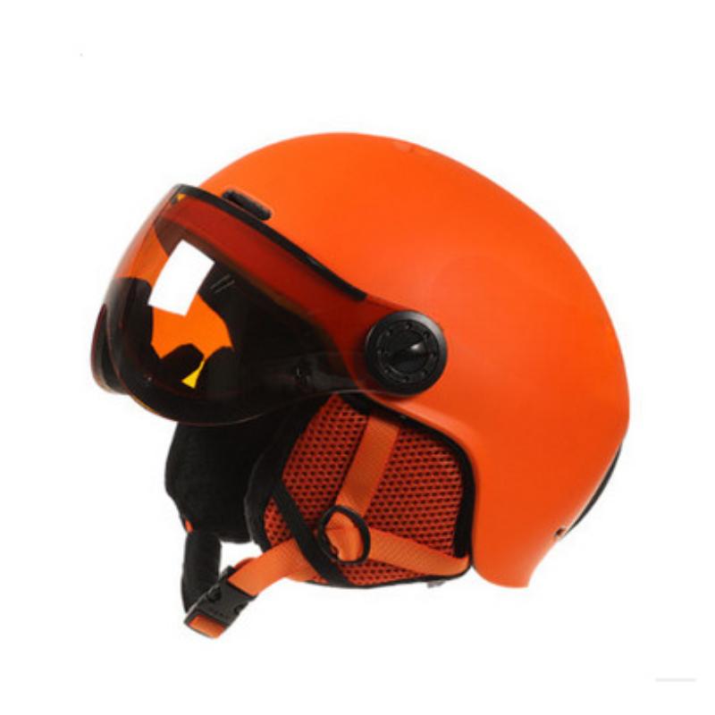 Windproof Outdoor Ski Helmet Integrally-Molded Skiing Helmet Snowboard Skateboard Sports Helmet Lens Visor Goggle