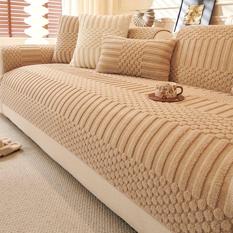 Bestselling Sofa Protective Mat Winter Thick Plush Cushion Couch Anti Slip Sofas Cover Armchair Autumn and Winter Cloth Soft Towel