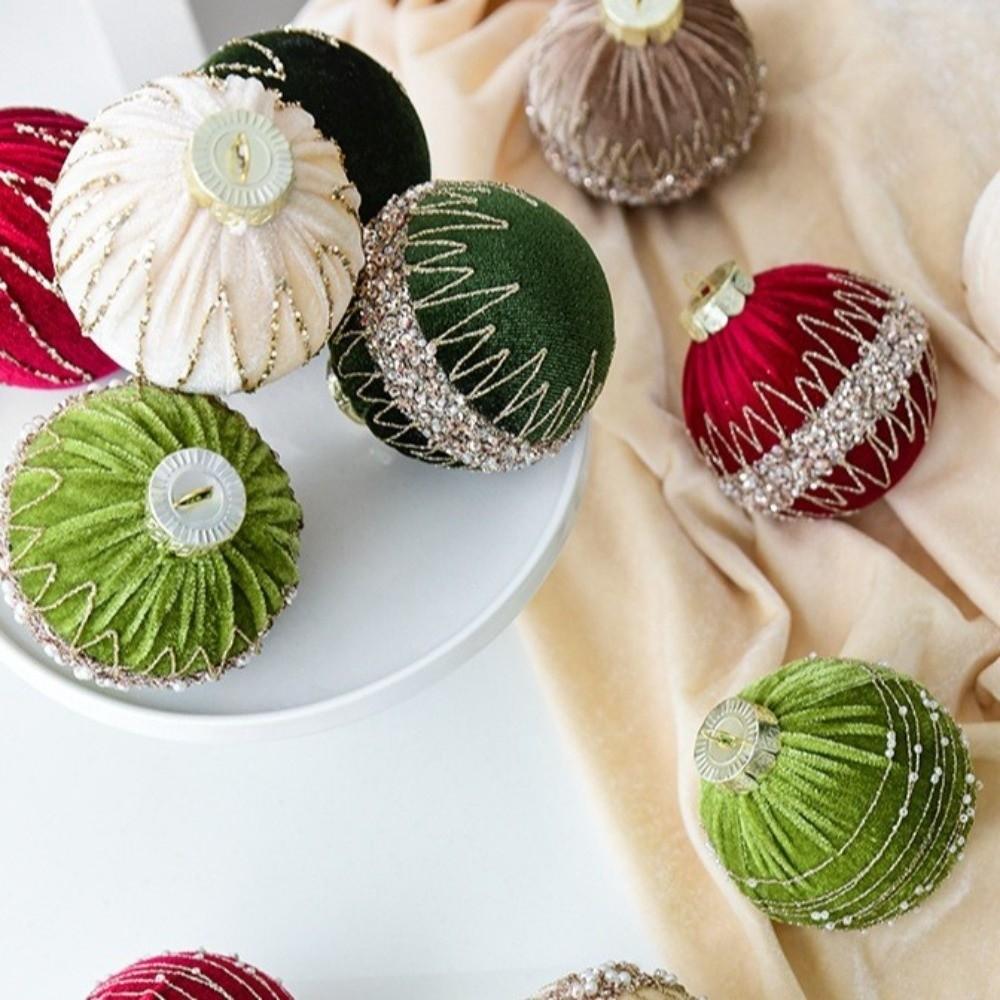 4 Stück 8 cm Weihnachtskugel Dekoration Beflockung Weihnachtsbaum Hängeanhänger Partydekorationen