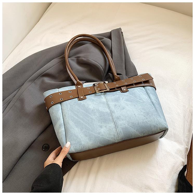 

Вместительная сумка-тоут для通勤, ремень-локомотив, женская, 2025, новая, модная, ретро, портативная, на плечо, подмышку синий