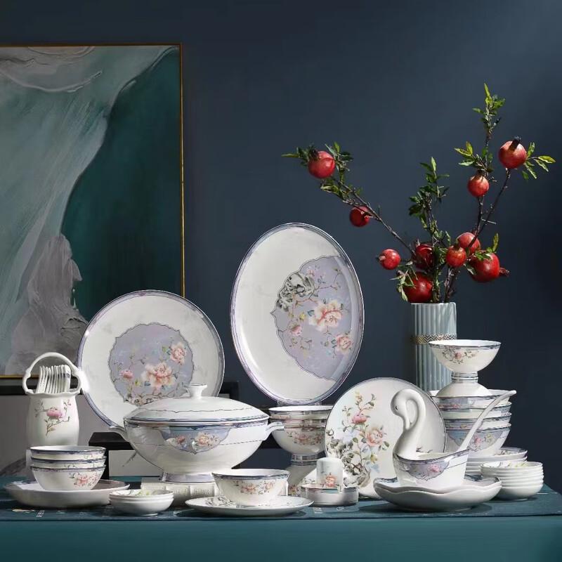 Tangqin Haoyi Prosperous World 52-Piece Bone China Dinnerware Set