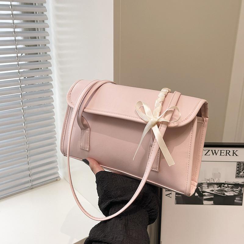 Street Style Pu Kleine Schultertasche Mit Klappe Für Den Täglichen Gebrauch