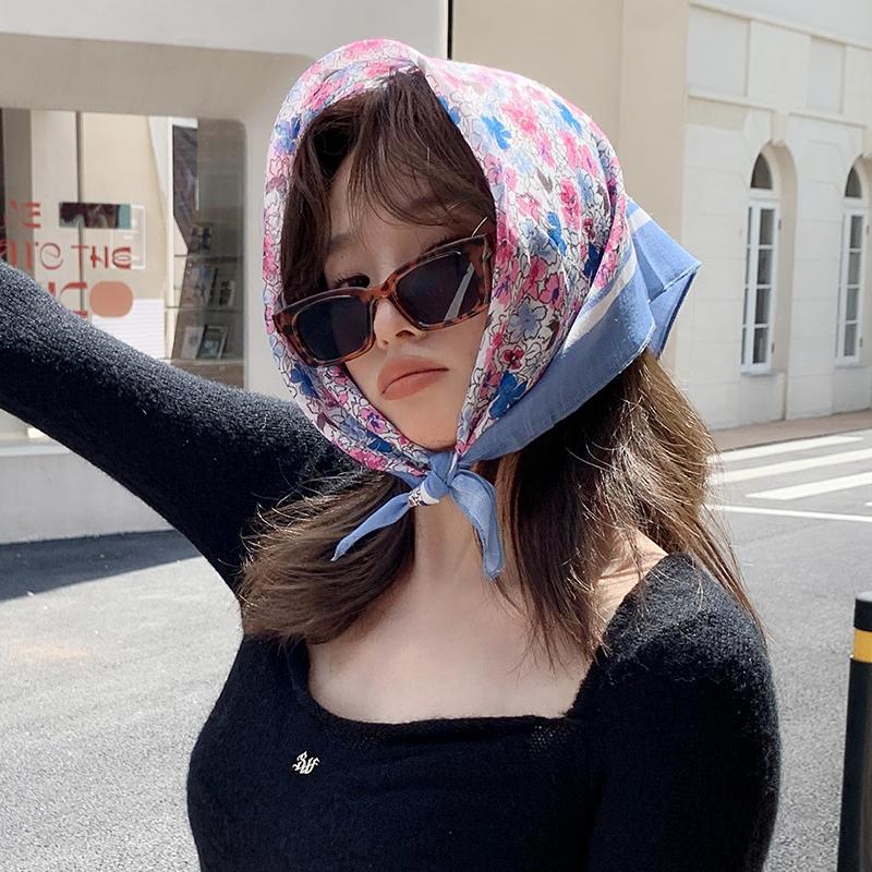 Cotton and linen small square scarf women's spring and autumn small silk scarf Korean version headscarf versatile scarf summer thin versatile triangul