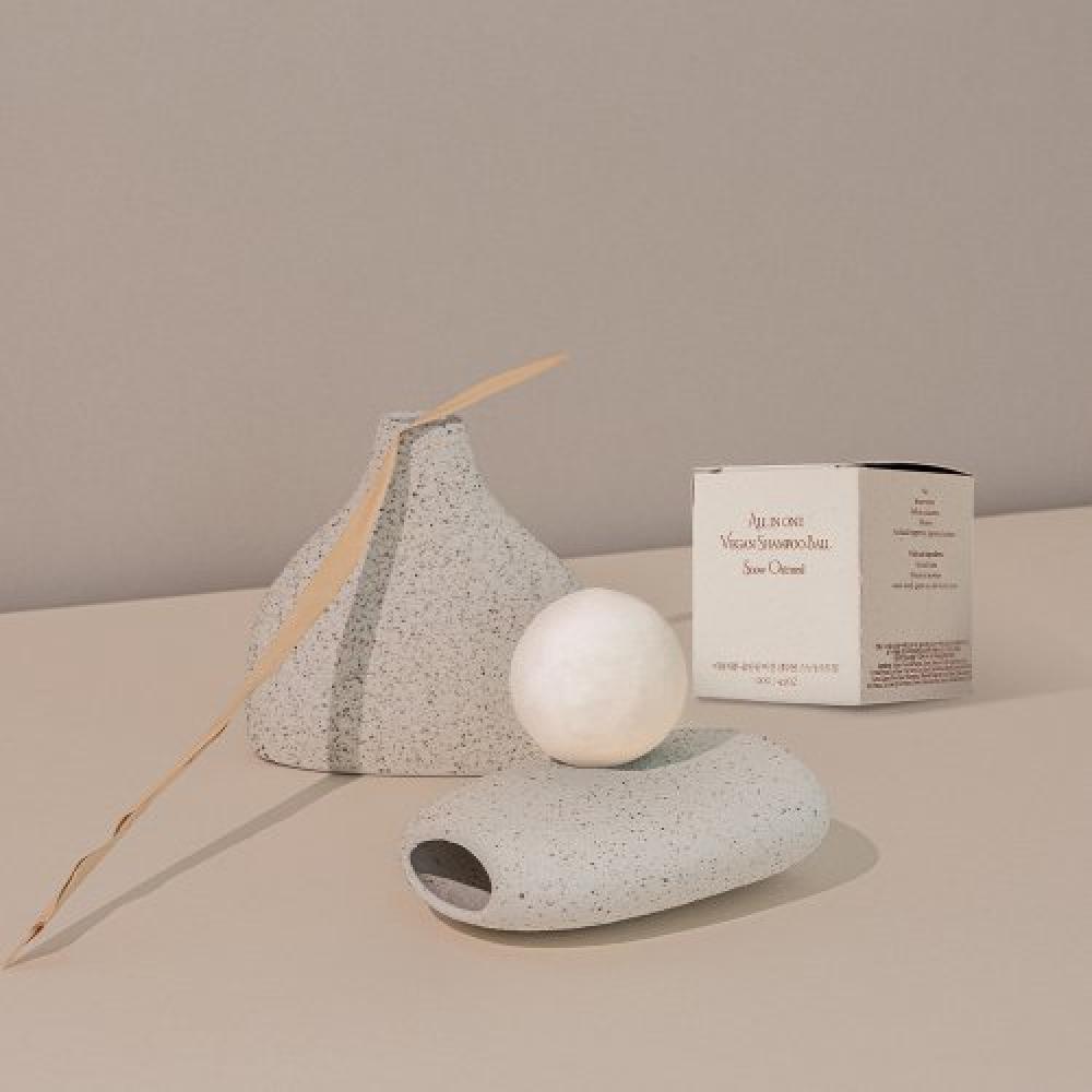 

Erigeron All In One Vegan Shampoo Bar Snow Oatmeal NONE