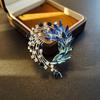 High-End Light Luxury Flower Brooch Female Heavy Industry Design Sense Animal Brooch Diamond Corsage Coat Clothing Accessories