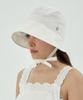 Bajal Va Curved Oval Metal Bonnet Hat White