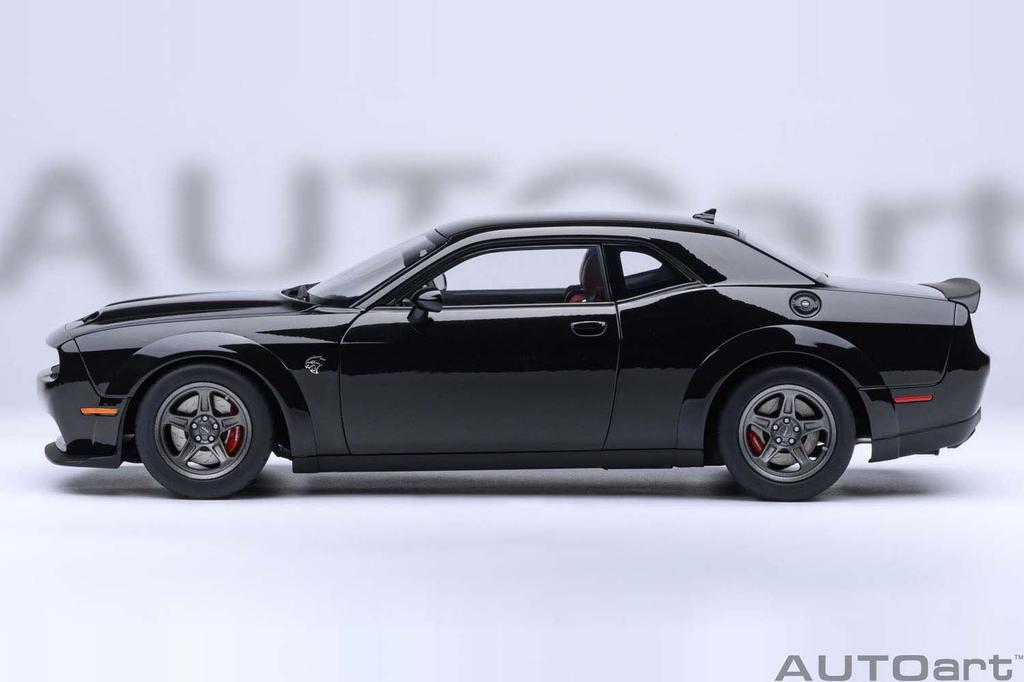 AUTOart Dodge Challenger SRT Super Stock 2023 Finished Model 71765 1/18 (Pitch Black)