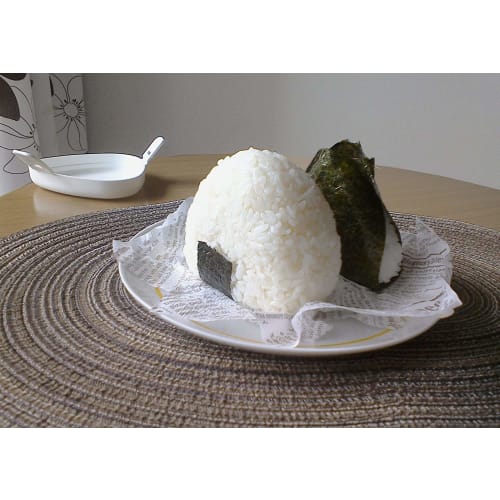 OSK (OSK) Bento Box, No-Squeeze Bomb Rice Ball Case, White, 290ml, Set of 2, Made in Japan, Includes Pressed Mould, Microwave Safe, Stylish and Cute,