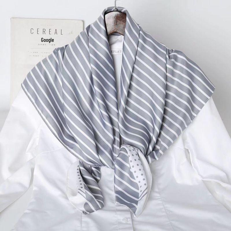 Black and White Animal Print Faux Silk Twill Scarf - 90x90CM Autumn/Winter Shawl for Women