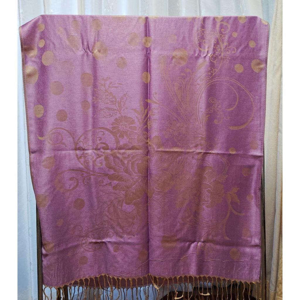 Used Pashmina stole light purple